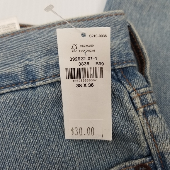 Old Navy Boot-Cut Jeans - Picture 6 of 10